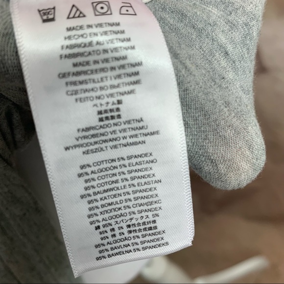 NEW Micheal Kors shoulder zipper rushed Blouse - Picture 9 of 11